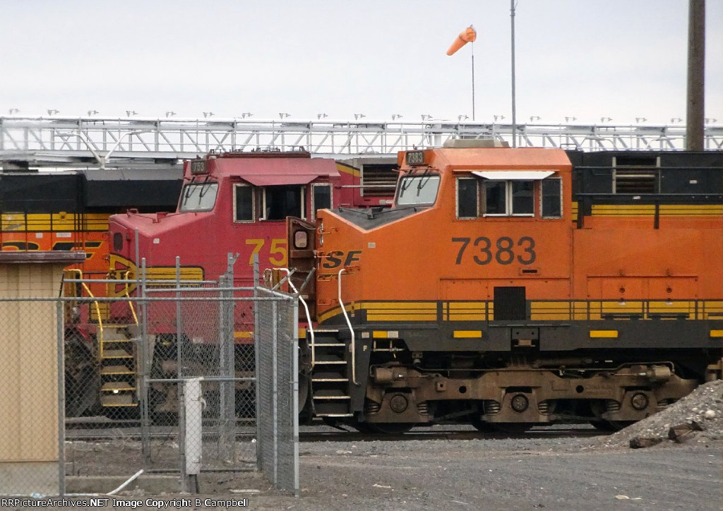 BNSF 7383-BNSF 753